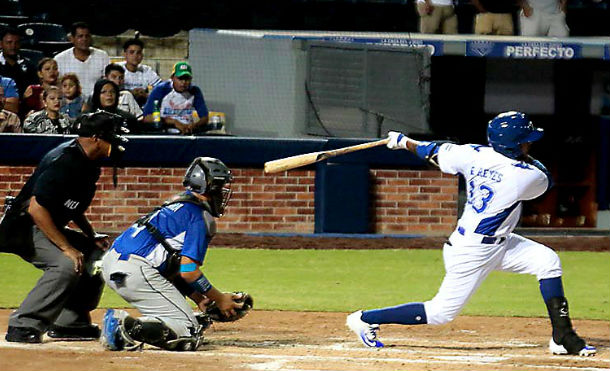 Tropa pinolera vence a El Salvador en su debut en béisbol en los JDC2017