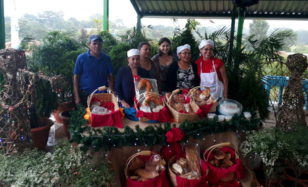 Sector panificador realiza demostración en el Parque Nacional de Ferias