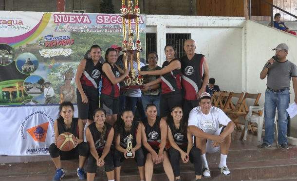 Finaliza exitoso torneo internacional de baloncesto femenino en la ciudad de Ocotal