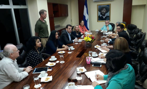 Parlamentarios Canadienses visitan Asamblea Nacional