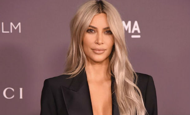 Instagram arde con el derrame de sensualidad de Kim Kardashian al mostrar todo su derriére