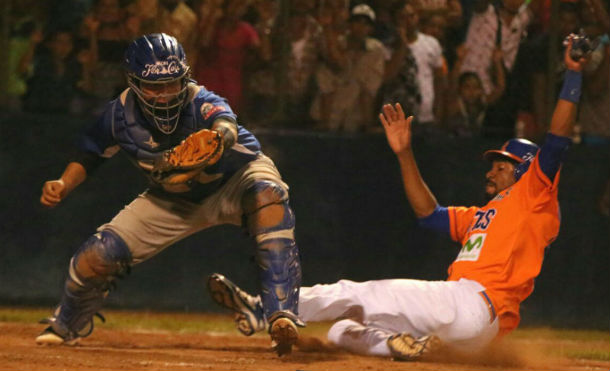 Chinandega toma ventaja en inicio de Serie Final de LBPN