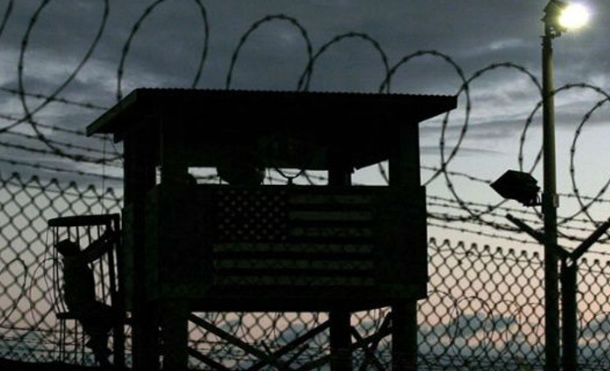 Revelan que Trump mantendrá abierta cárcel de Guantánamo