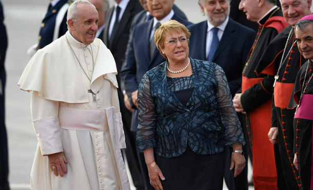 Comienza la gira del papa Francisco por Chile y Perú