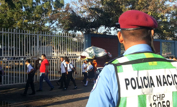 Policía Nacional garantiza seguridad en Centros Escolares