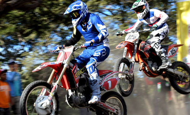 Realizan primera fecha de competencia de motocross en Granada