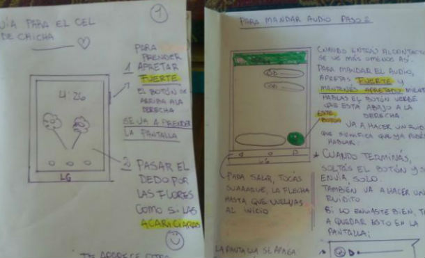 Joven realiza manual a su abuela para que pueda usar Whatsapp