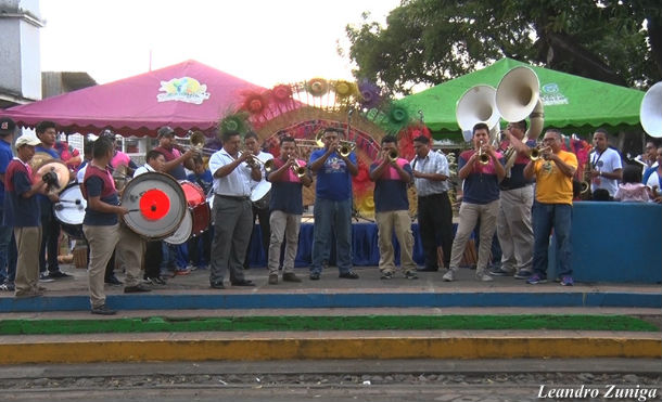 Monimbó cambió las bombas por los clarines y los tambores