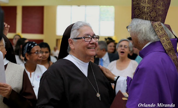 Hermanas Capuchinas celebran Bodas de Oro de vida consagrada de la Religiosa Myriam Fonseca