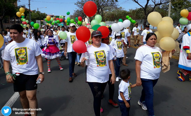 Madres y Padres de Familia de niños con cáncer realizan marcha de los globos 2018