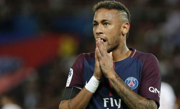 FIFA niega demanda de Neymar al Barça por 40 millones de euros