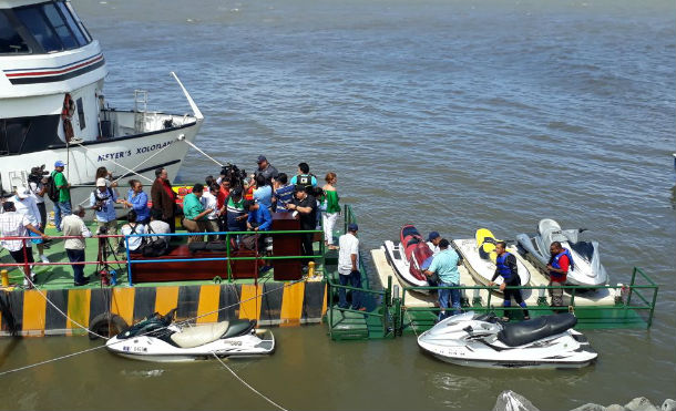 Inauguran NICASplash juegos acuáticos en lago de Managua frente al Salvador Allende