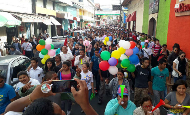 Matagalpa rinde homenaje al general Sandino con una caminata