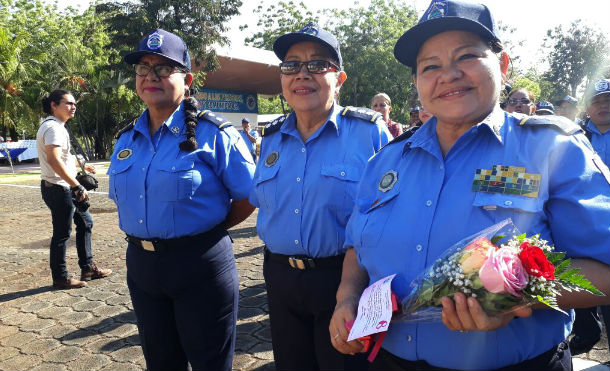 Policía Nacional celebra el Día Internacional de la Mujer