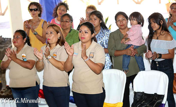 Gobierno reconoce labor de mujeres guardaparques