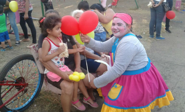 JS19J realiza festival de globos en el parque Villa Venezuela