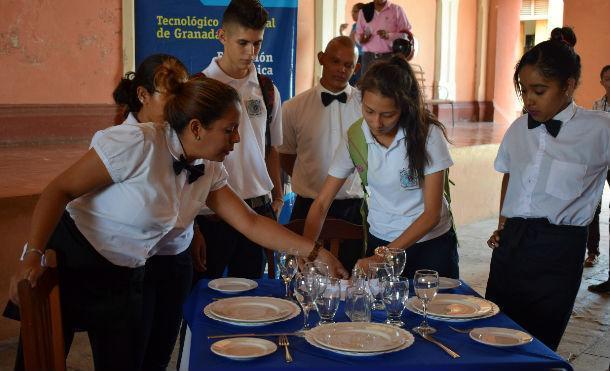 Granada: Jóvenes del Tecnológico Nacional comparten conocimientos