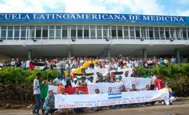 Estudiantes extranjeros en Cuba realizaron Cadena de Oración por el Diálogo y la Paz en Nicaragua