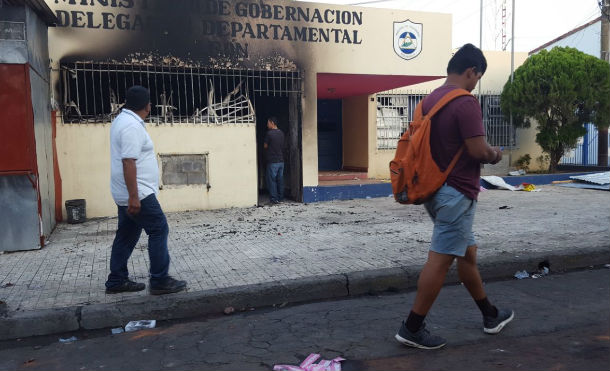 Estragos del vandalismo en León y Masaya