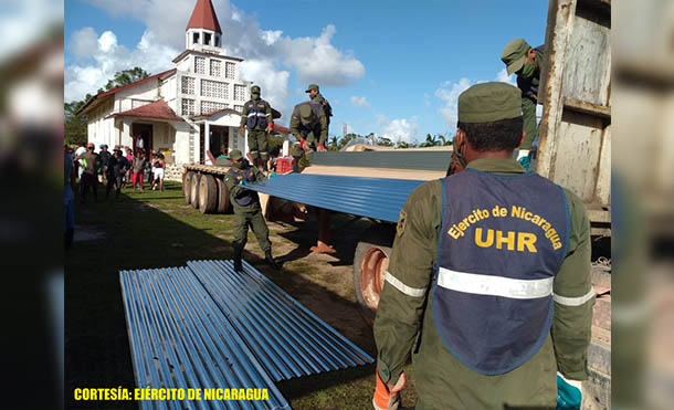 Foto Ejército de Nicaragua // Se realizó traslado de 76 toneladas métricas de ayuda humanitaria