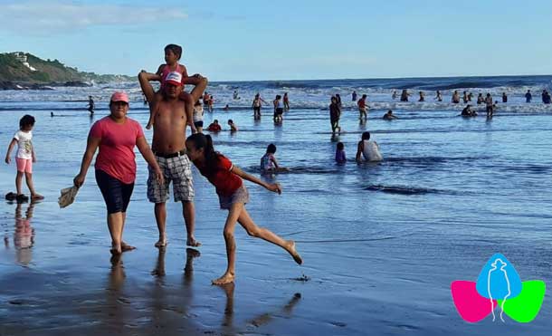 Foto Canal 4: El centro recreativo la Boquita ha sido uno de los lugares visitado por las familias nicaragüenses durante estas vacaciones de fin de año.