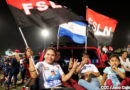 Nicaragüenses congregados en la Plaza La Fe de Managua, en vigilia revolucionaria esperando el 42/19