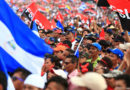 Cientos de miles de nicaragüenses congregados en la Plaza La Fe de Managua, celebrando un aniversario más del Triunfo de la Revolución Popular Sandinista