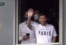 Leo Messi en el aeropuerto de París