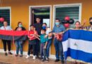 Representantes de la Alcaldía de Acoyapa junto al protagonista Guillermo Brockman, en la entrega de Vivienda en el Barrio Toda América.