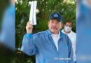 Presidente Comandante Daniel Ortega, ejerciendo su derecho al voto