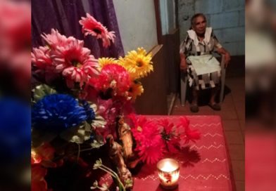 Doña Marisol, una mujer nicaragüense de sesenta años que nos relata sobre sacerdotes golpistas.