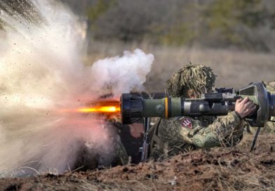 Un militar de Ucrania durante unos ejercicios, la región de Donetsk, Ucrania, el 15 de febrero de 2022