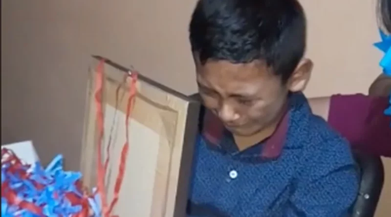 viral, niño llorando, tik tok, abuelo muerto