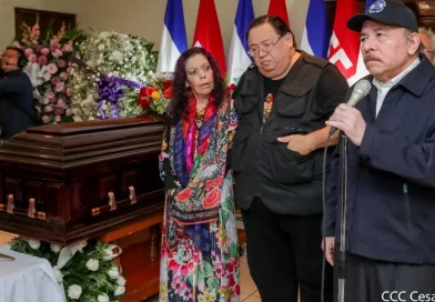 daniel ortega, blanca segovia sandino arauz, nicaragua, homenaje postumo,