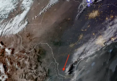 bola, fuego, explota, cerca, Tierra, viajó, romperse, fragmento, cae, Texas,