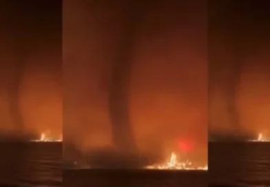 tornado de fuego, Canadá, captan, redes, video, incendios forestales, causado, desolación, devastadores, incendios, revera del lago, Adams,