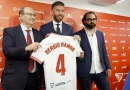 Sergio Ramos, futbolista, fichaje, oficial, Sevilla FC, equipo, conjunto, España,