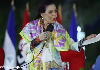 rosario murillo, vicepresidenta de nicaragua, discurso rosario murillo, rosario murillo 23 de noviembre del 2023, aguinaldo, trabajadores del estado, gobierno de nicaragua,