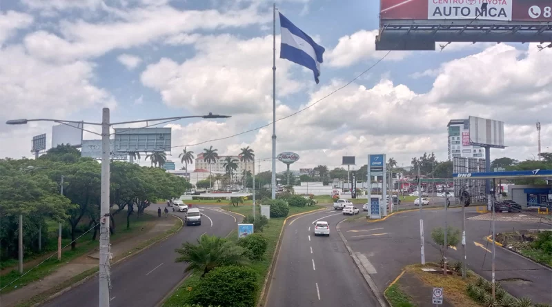 nicaragua, policia nacional de nicaragua, limites de velocidad, señales de tránsito,