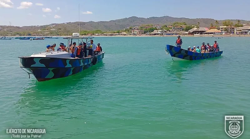 Ejército de Nicaragua, Fuerza Naval, protección, seguridad, competencia, natación, San Juan del Sur, brindó,