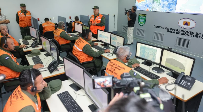 ejercito de nicaragua, defensa civil, entrega al pueblo, servicio