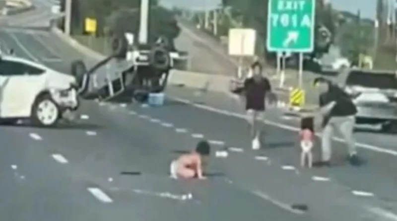 niños, sobrevivientes, accidente, Estados Unidos, accidente en autopista, Estados Unidos, Texas, auto pista,