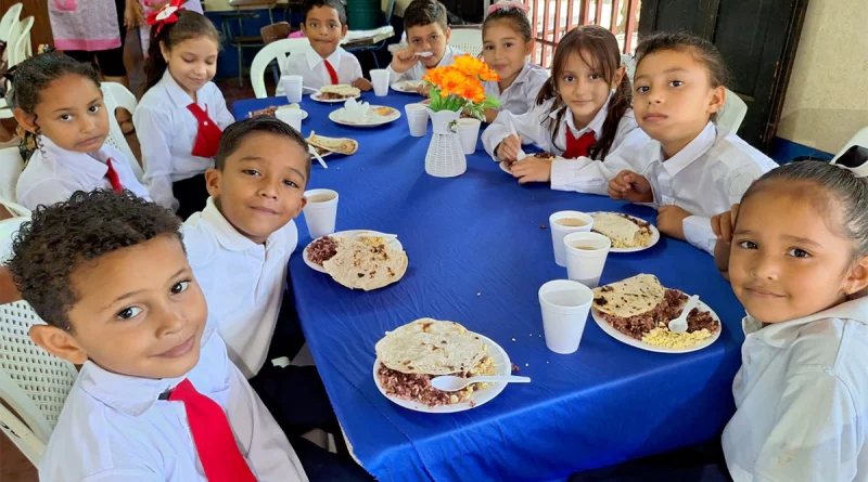 nicaragua, gobierno de nicaragua, merienda escolar, leon,