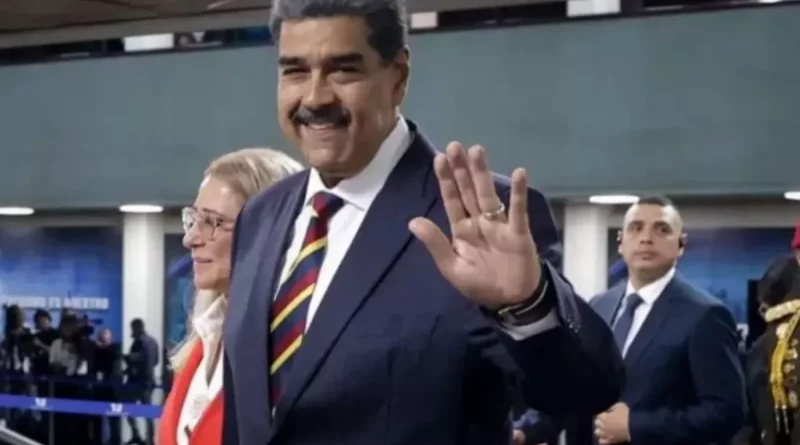 Presidente de Venezuela, Nicolas maduro, sala electoral, elecciones,