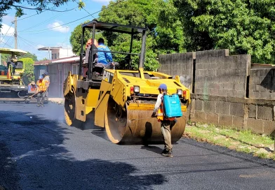 nicaragua, alcaldia de managua, mejoras viales, calles para el pueblo, barrio naciones unidas,