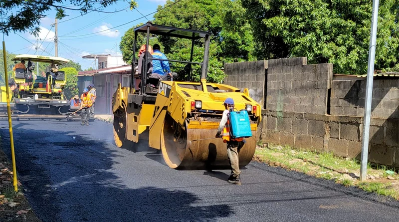 nicaragua, alcaldia de managua, mejoras viales, calles para el pueblo, barrio naciones unidas,