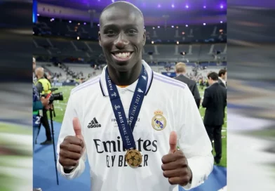 deportes, Ferland Mendy, Real Madrid, contrató, firma del contrato, deportes,