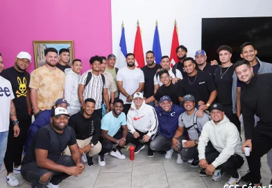 senadores de caracas, nicaragua, estadio rigoberto lopez perez, deportes, seleccion de beisbol de nicaragua, inauguracion, serie, beisbol,