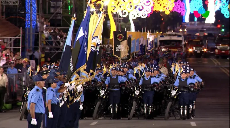 ministerio del interior, nicaragua, policia de nicaragua, daniel ortega, rosario murillo, desfile policial, la paz som,os todos,