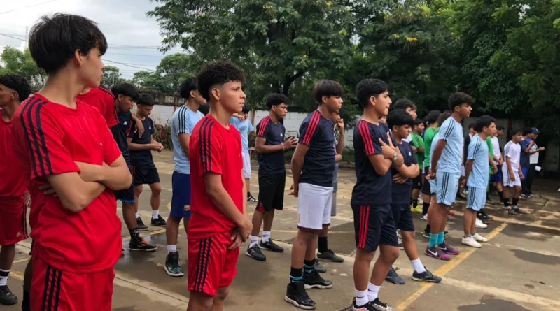 nicaragua, managua, futbol sala, estudiantes, deporte, colegio Miguel